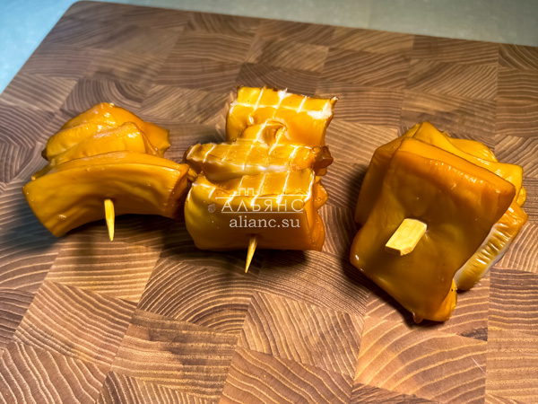 Шашлычок из кальмара х/к в Нижнем Тагиле