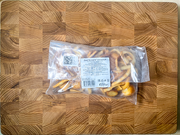 Сыр 150 гр ГОРНЫЙ СЫРОВАР (Ассорти копчёный) в Нижнем Тагиле